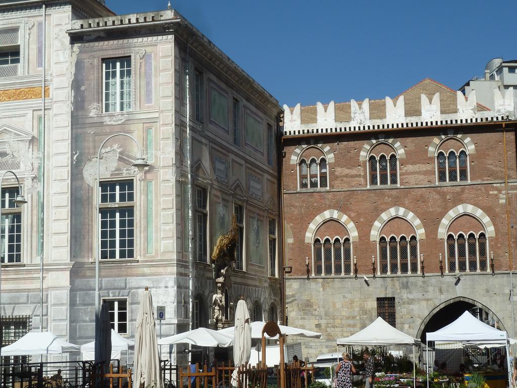 Casa Orefici, 4 In Front Of Aquarium! Appartement *